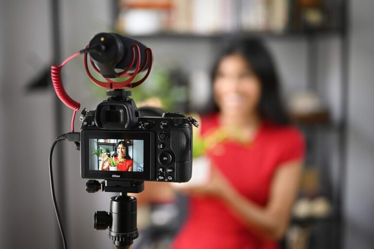 Are DSLR Cameras Good for Vlogging?